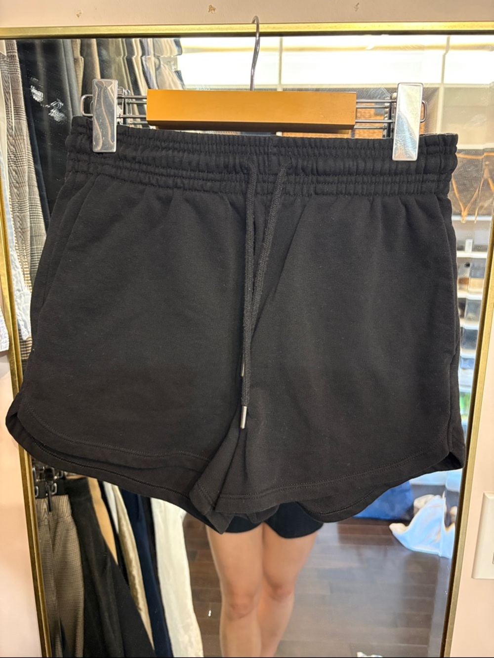 H&M Black Women's Elastic Waist Athletic Shorts